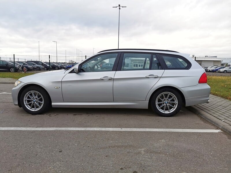 Nuotrauka 6 - Bmw 320 2012 m Universalas