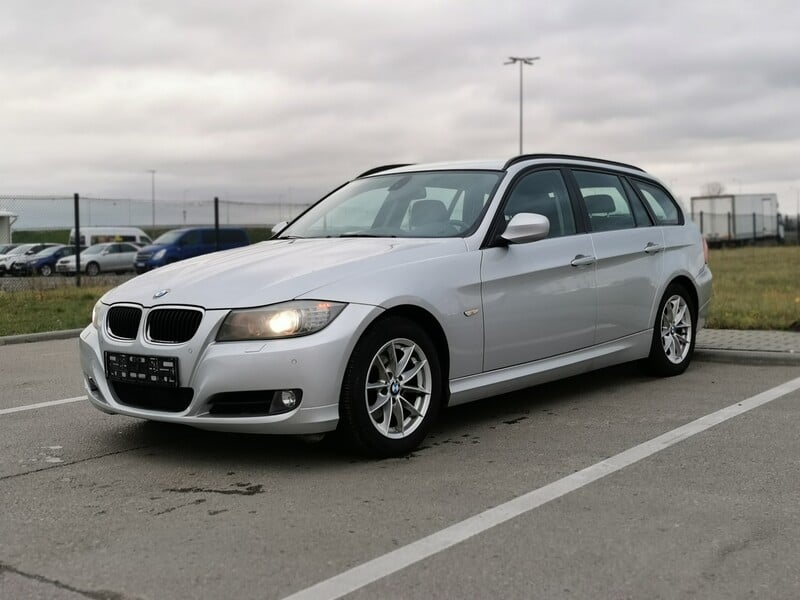 Nuotrauka 1 - Bmw 320 2012 m Universalas