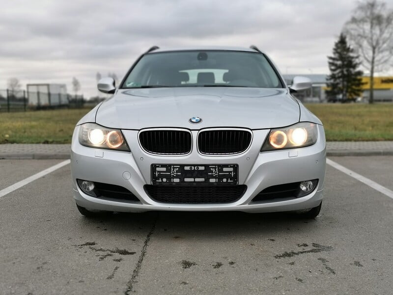 Nuotrauka 3 - Bmw 320 2012 m Universalas