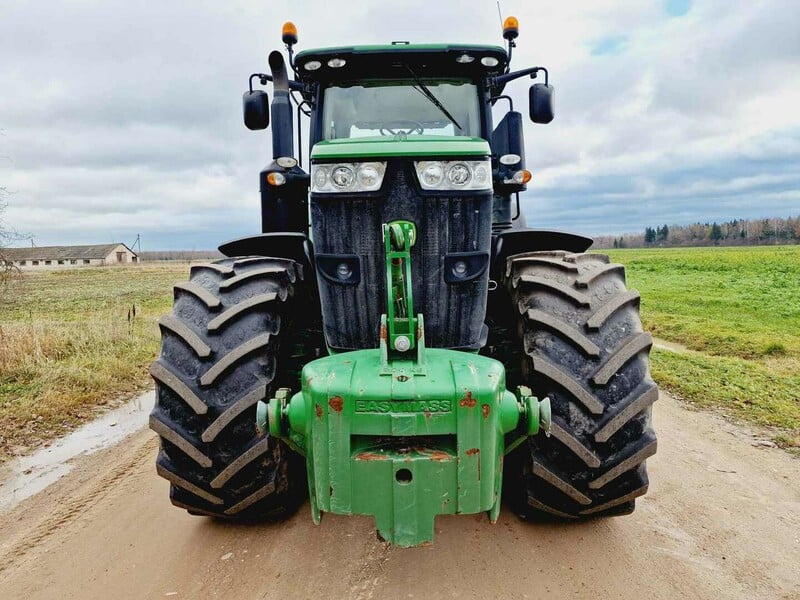 Nuotrauka 2 - John Deere 2015 m Traktorius