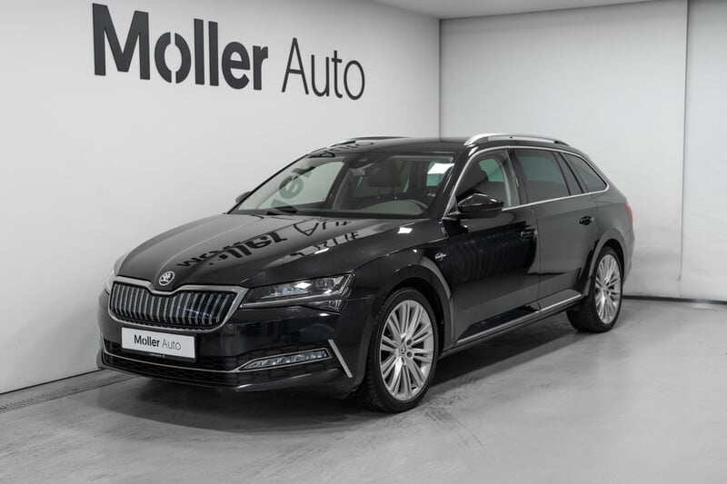 Photo 1 - Skoda Superb 2021 y Wagon