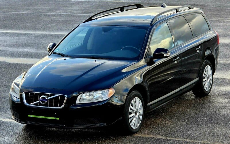 Фотография 3 - Volvo V70 2009 г Универсал