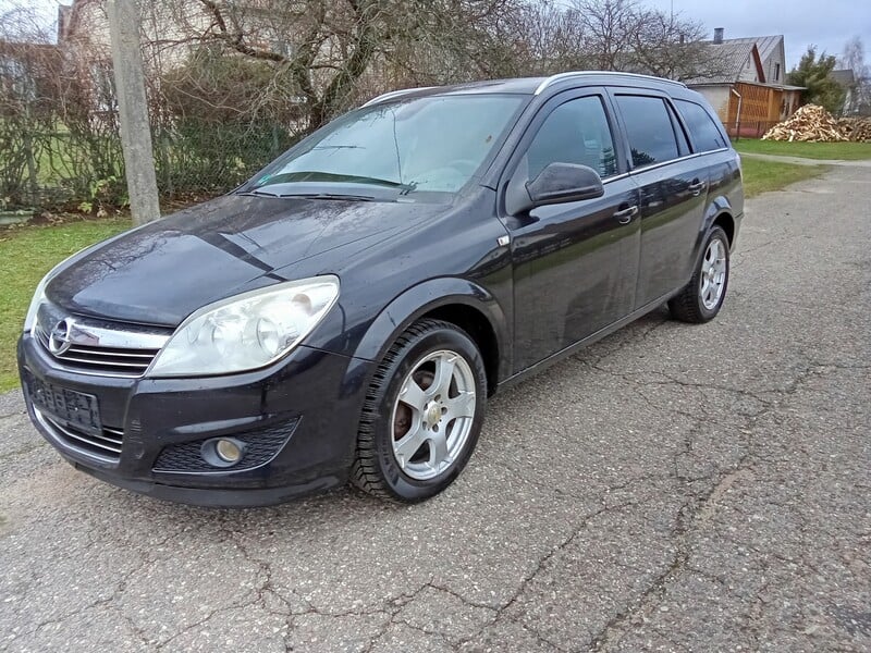 Photo 2 - Opel Astra 2010 y Wagon