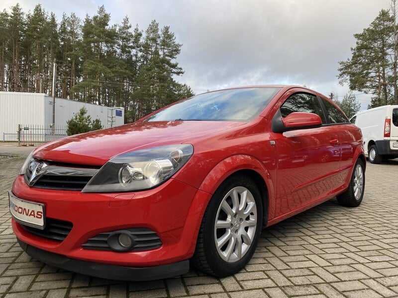 Фотография 1 - Opel Astra 2005 г Купе