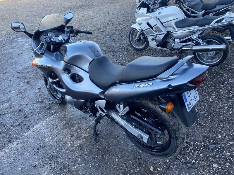 Nuotrauka 4 - Suzuki GSX-F / Katana 2003 m Klasikinis / Streetbike motociklas