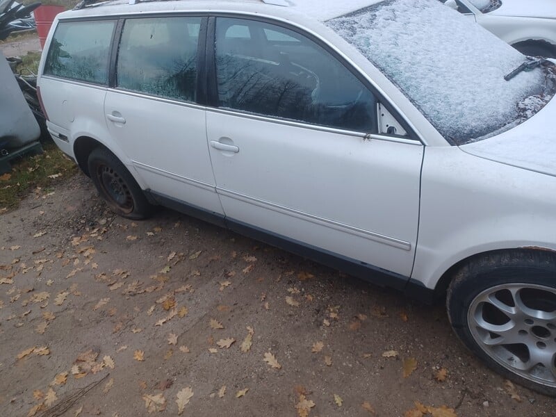 Photo 6 - Volkswagen Passat 2003 y parts