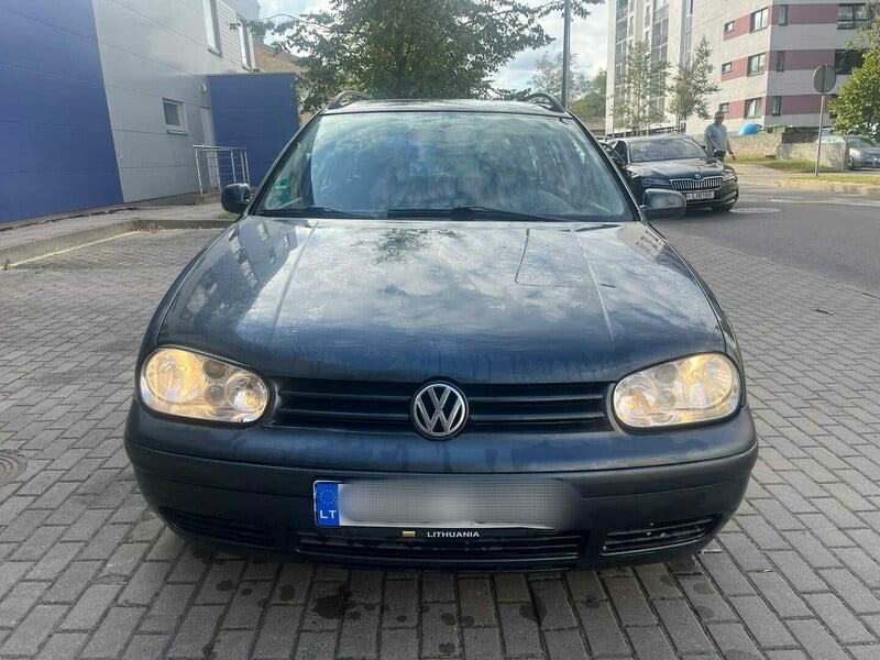 Фотография 5 - Volkswagen Golf IV 2001 г