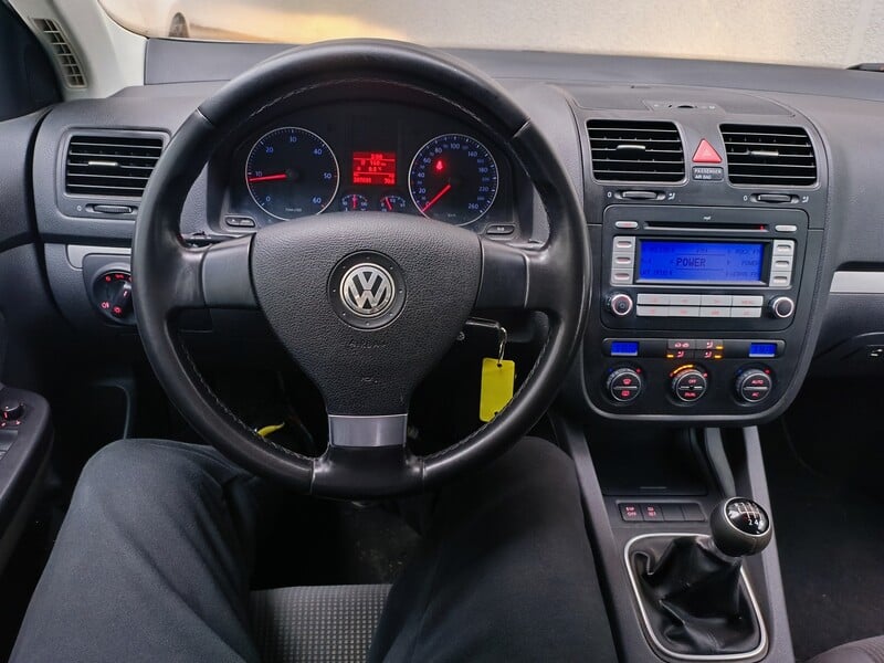 Фотография 8 - Volkswagen Golf V 2008 г