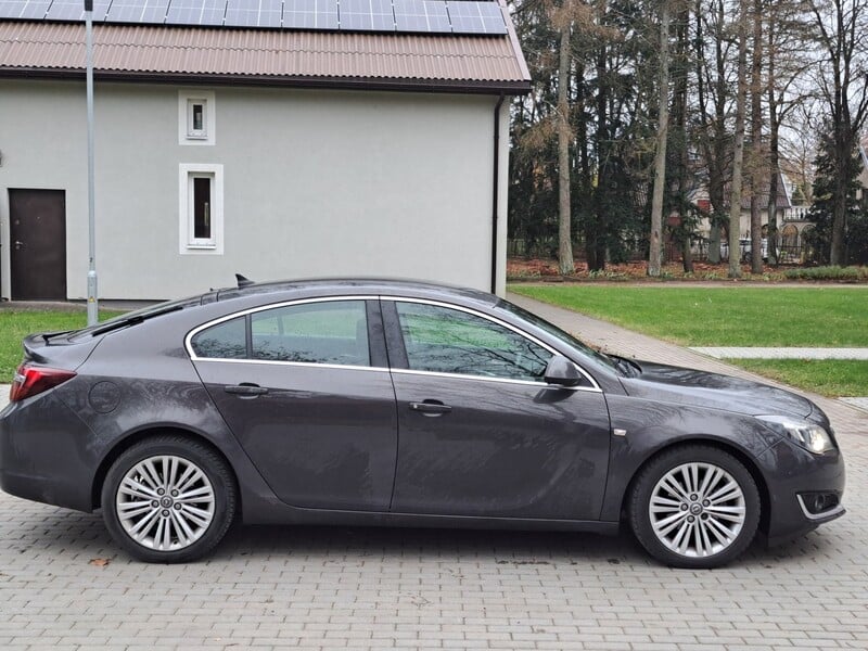 Фотография 5 - Opel Insignia 2015 г Хэтчбек