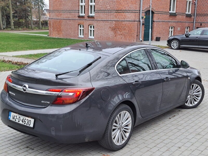 Фотография 6 - Opel Insignia 2015 г Хэтчбек