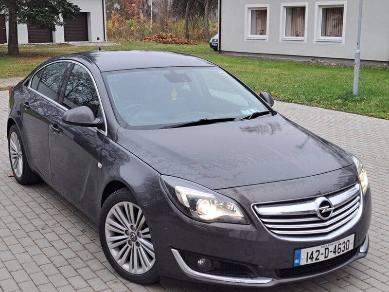 Фотография 7 - Opel Insignia 2015 г Хэтчбек