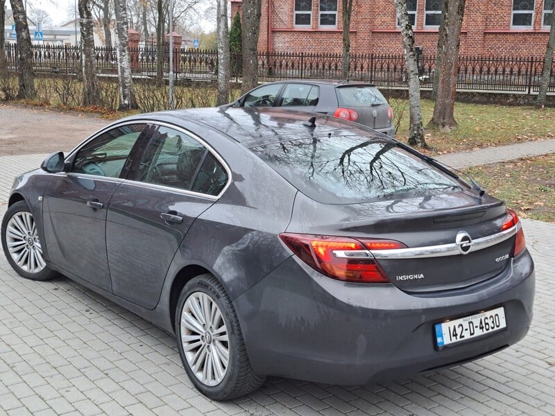 Фотография 8 - Opel Insignia 2015 г Хэтчбек