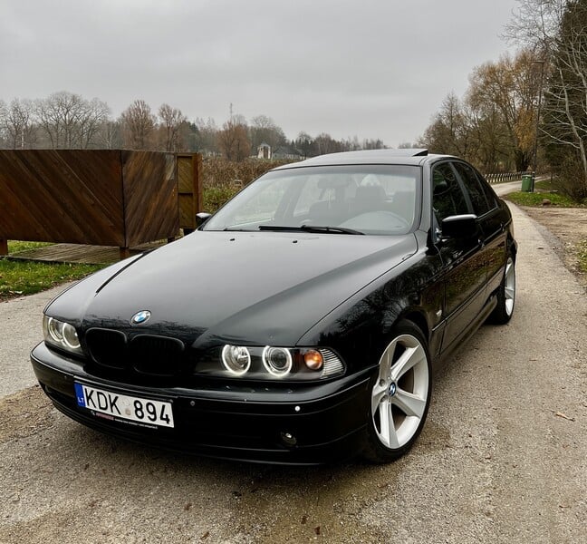 Nuotrauka 1 - Bmw 525 E39 2002 m