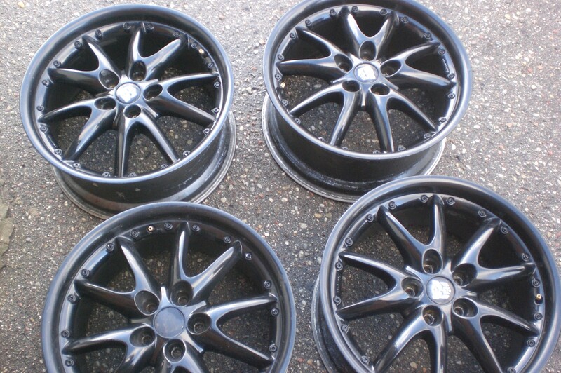 Photo 5 - Light alloy R18 rims