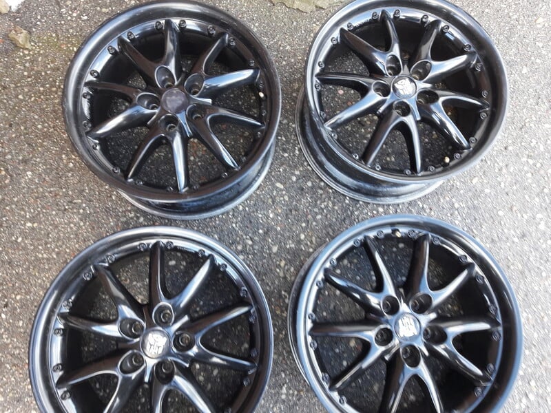 Photo 6 - Light alloy R18 rims