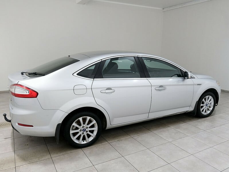 Photo 3 - Ford Mondeo 2011 y Hatchback