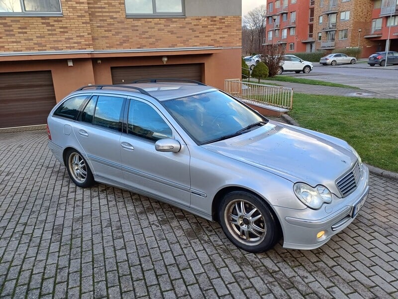 Фотография 4 - Mercedes-Benz C 220 2005 г Универсал