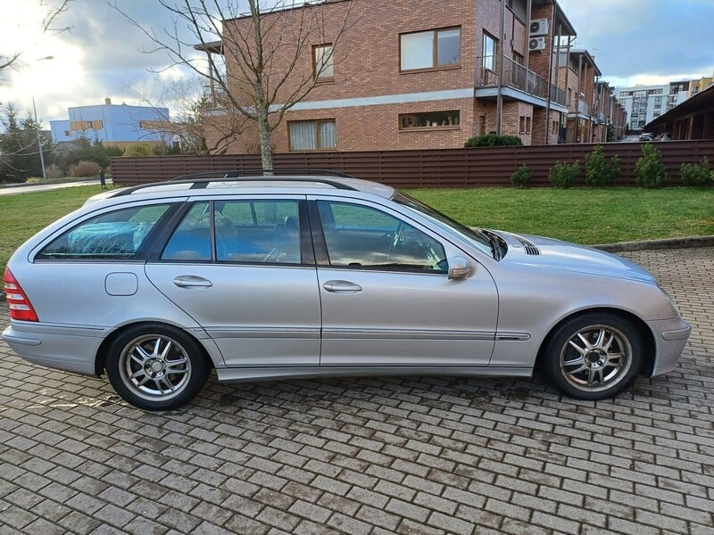 Фотография 7 - Mercedes-Benz C 220 2005 г Универсал