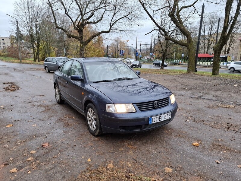 Nuotrauka 1 - Volkswagen Passat 1999 m Sedanas