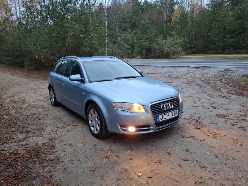 Фотография 1 - Audi A4 2004 г Универсал