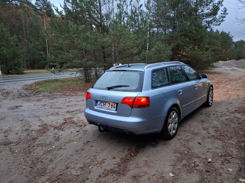 Фотография 8 - Audi A4 2004 г Универсал