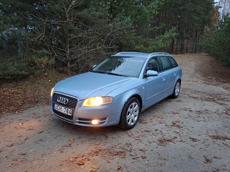 Фотография 10 - Audi A4 2004 г Универсал