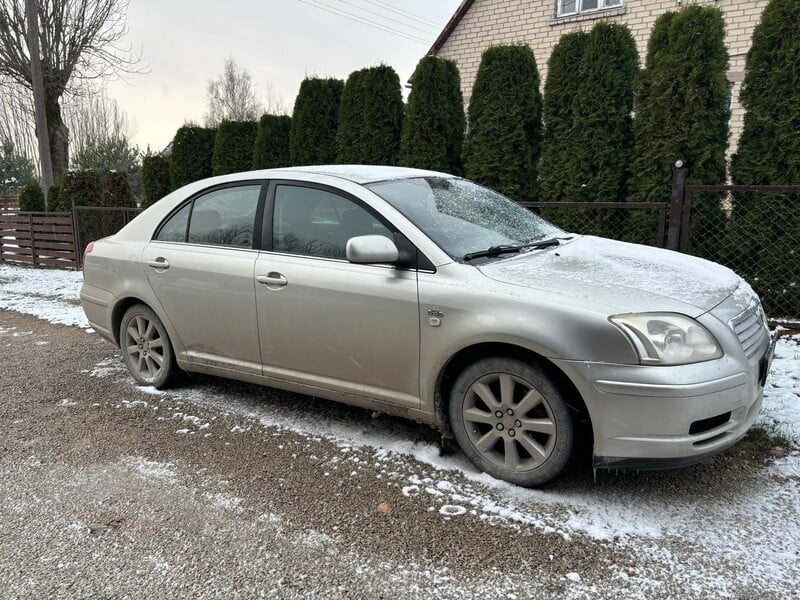 Nuotrauka 4 - Toyota Avensis 2003 m Hečbekas