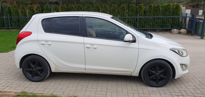 Nuotrauka 10 - Hyundai i20 I CRDi 2014 m