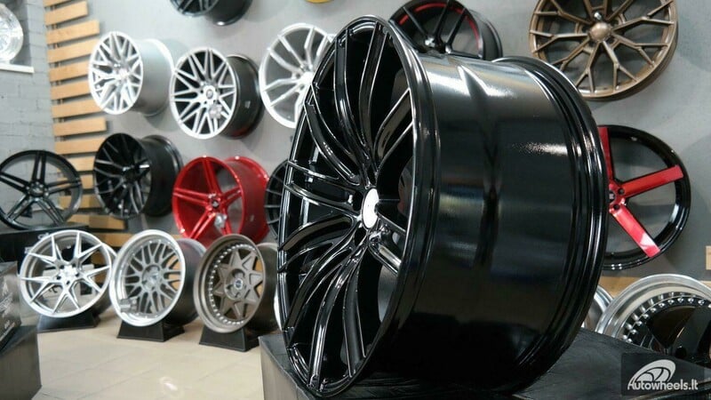 Photo 5 - Autowheels Porsche Cayman, Panamera light alloy R21 rims