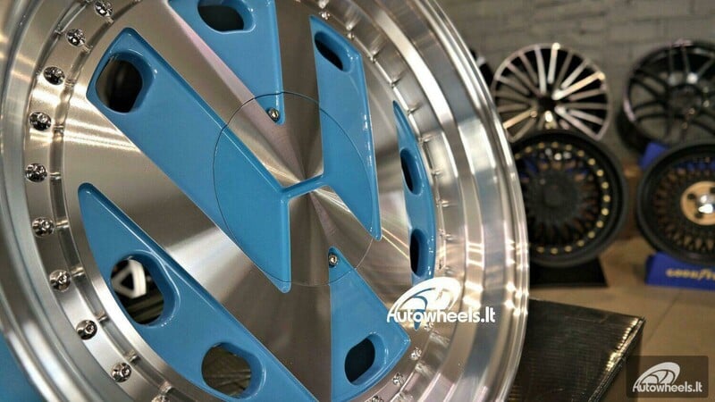 Фотография 5 - Autowheels VW Classic Style Audi Blue литые R17 диски