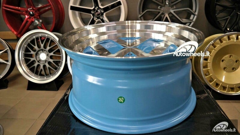 Фотография 10 - Autowheels VW Classic Style Audi Blue литые R17 диски