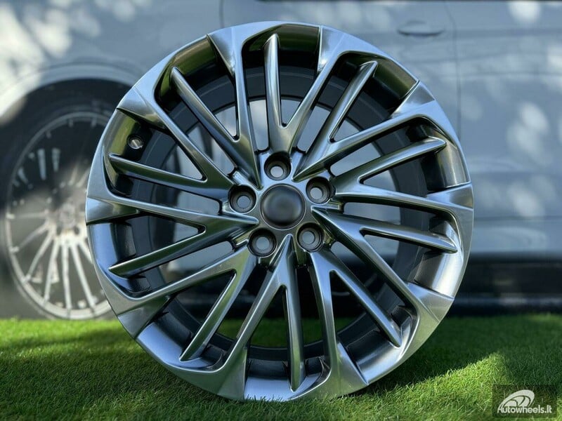 Photo 2 - Autowheels Lexus GS Style IS, RX light alloy R18 rims