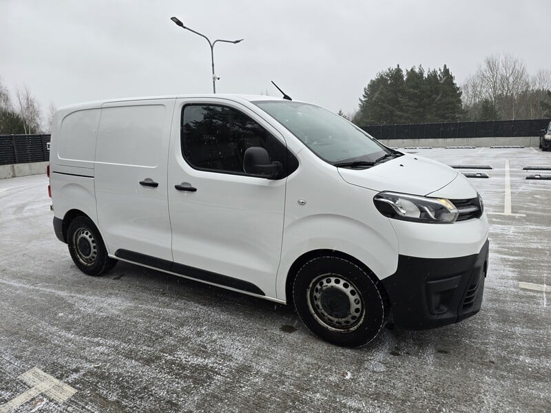 Photo 4 - Toyota Proace 2018 y Heavy minibus