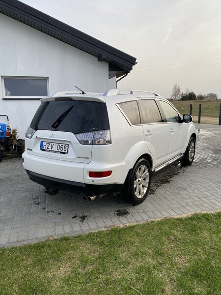 Photo 6 - Mitsubishi Outlander 2010 y Off-road / Crossover