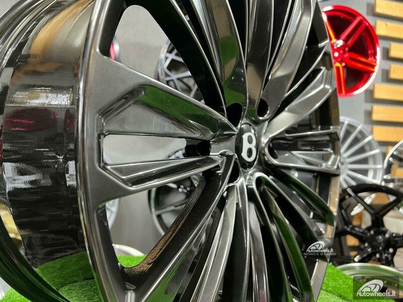 Photo 4 - Autowheels Forged Bentley Bentayga style light alloy R22 rims