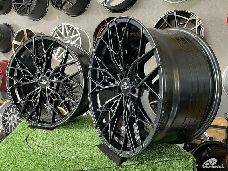 Photo 5 - Forzza Forzza Spectrum Toyota Nissan light alloy R18 rims