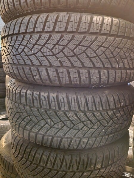 Photo 1 - Goodyear 8mm, 2021m R18 winter tyres passanger car