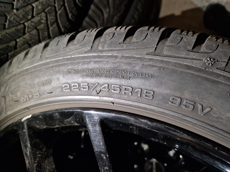 Photo 8 - Goodyear 8mm, 2021m R18 winter tyres passanger car