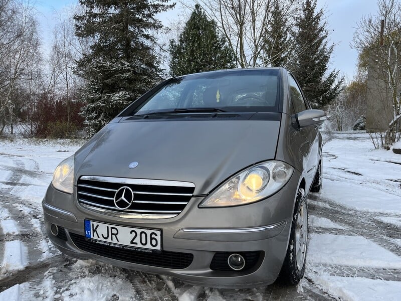 Photo 3 - Mercedes-Benz A 180 2006 y Hatchback