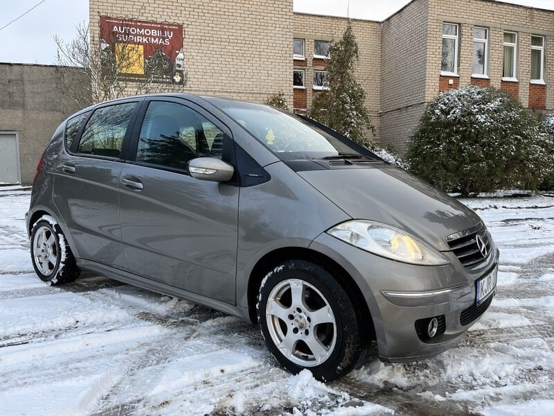 Photo 4 - Mercedes-Benz A 180 2006 y Hatchback