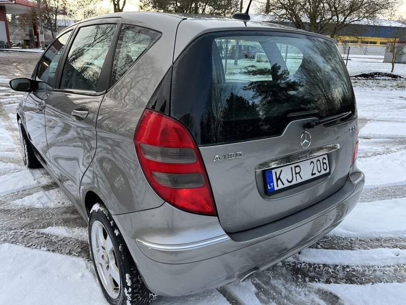 Photo 7 - Mercedes-Benz A 180 2006 y Hatchback