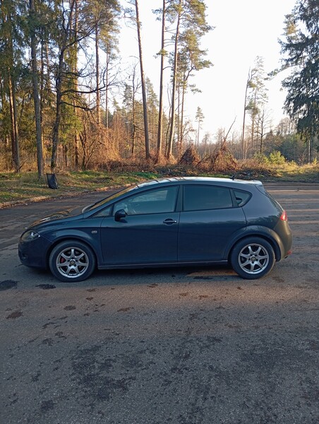 Фотография 2 - Seat Leon 2007 г Хэтчбек