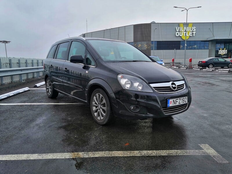 Фотография 1 - Opel Zafira 2011 г Минивэн