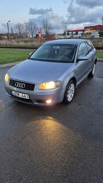 Photo 1 - Audi A3 8P 2004 y