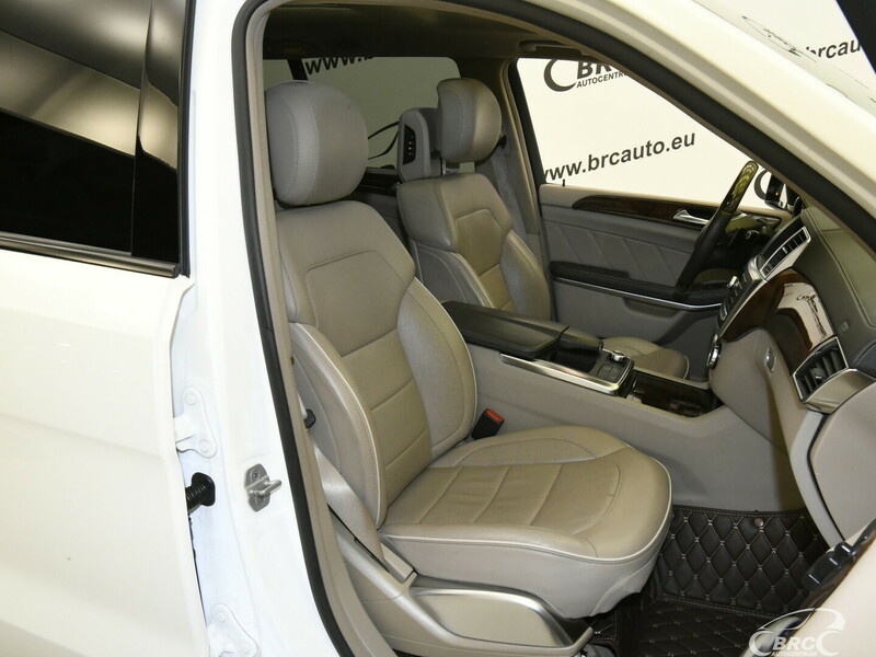 Photo 7 - Mercedes-Benz GL 550 4Matic 2014 y