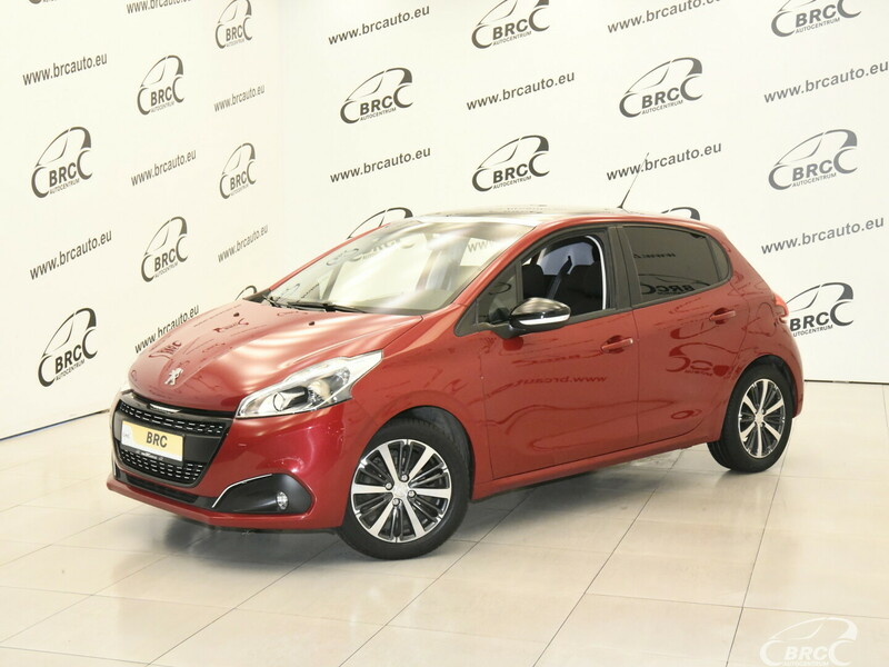 Photo 1 - Peugeot 208 1.2 VTi 2017 y