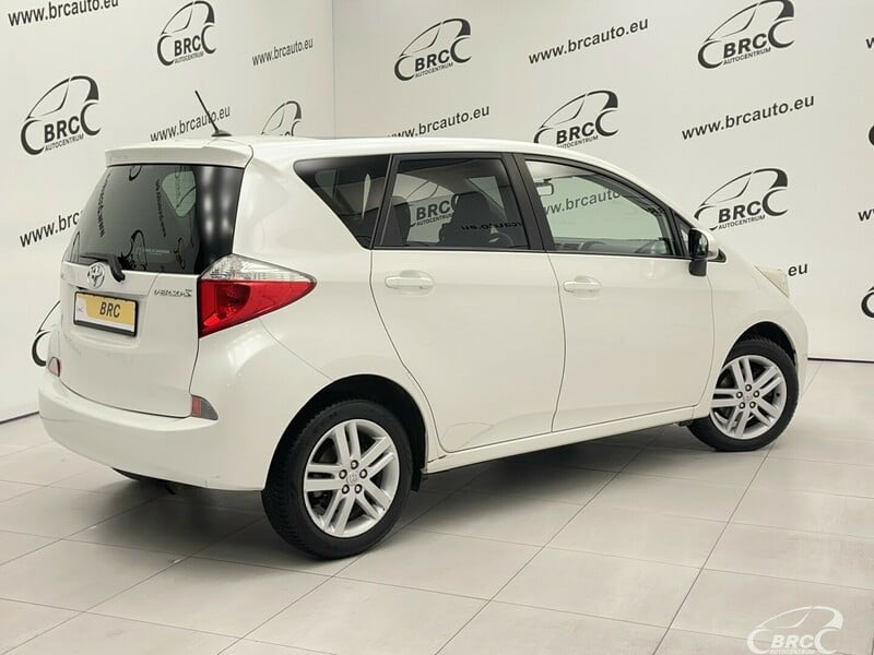 Photo 2 - Toyota Verso-S 1.3i 2012 y