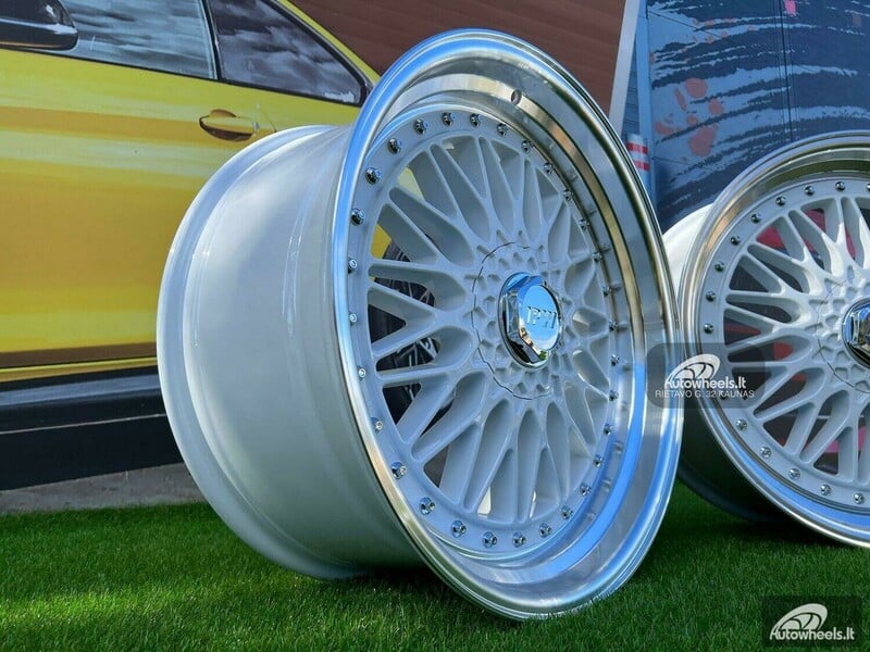 Фотография 2 - Autowheels BBS RS2 Style 8.5-9.5J литые R20 диски