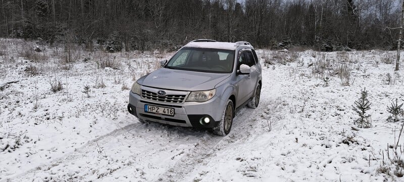 Photo 2 - Subaru Forester 2012 y Off-road / Crossover