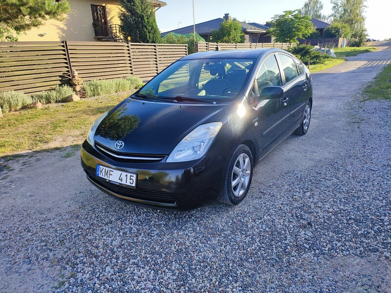 Photo 1 - Toyota Prius 2007 y Hatchback